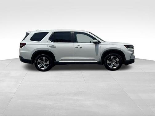 2023 Honda Pilot AWD EX-L 7 Passenger