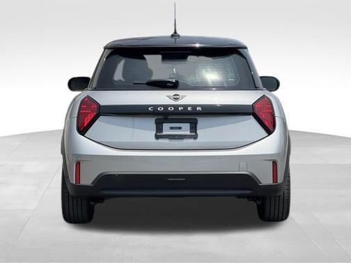 2025 MINI Hardtop Cooper