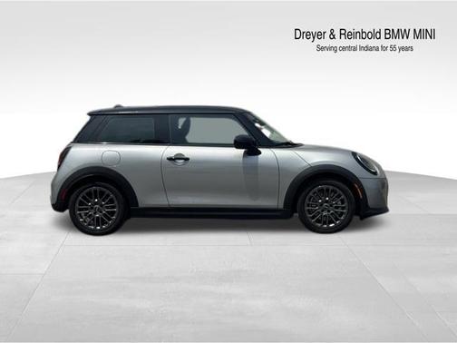 2025 MINI Hardtop Cooper