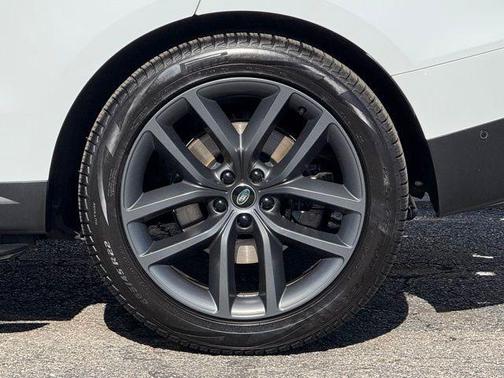 2023 Land Rover Range Rover Sport SE