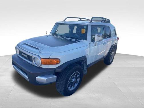 Iceberg White 2013 Toyota FJ Cruiser Base