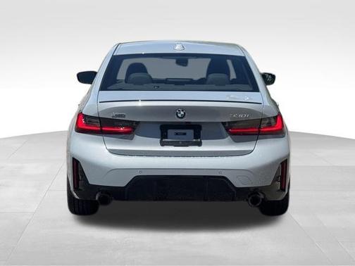 Brooklyn Grey Metallic 2026 BMW 330 xDrive