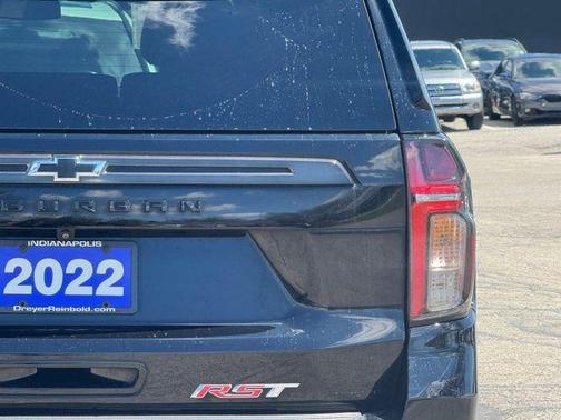 Black 2022 Chevrolet Suburban RST