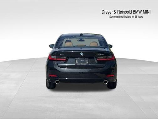 2024 BMW 330 i xDrive