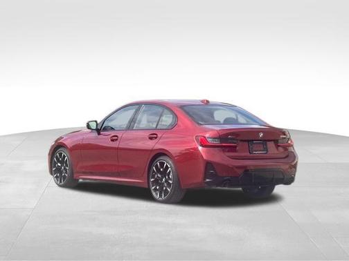 2025 BMW 330 i xDrive