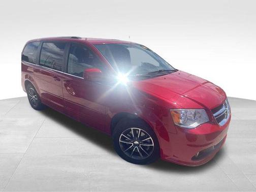 Redline 2 Coat Pearl 2016 Dodge Grand Caravan SXT