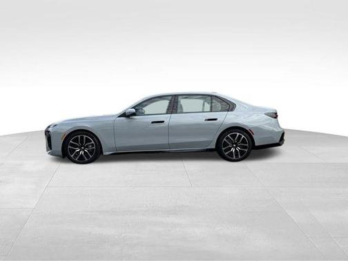 2024 BMW 760 i xDrive