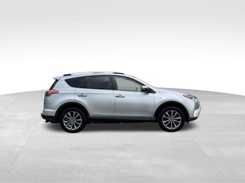 2016 Toyota RAV4 Hybrid SE
