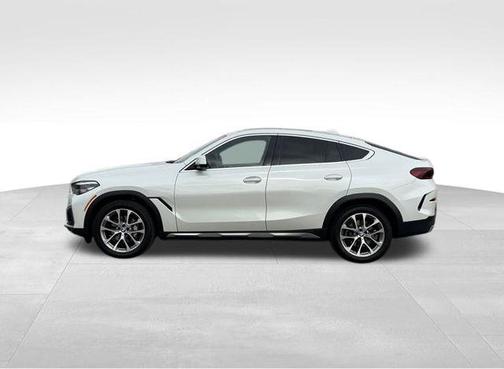 2022 BMW X6 xDrive40i