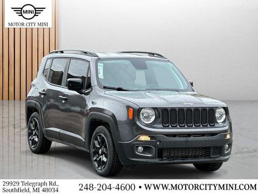 Granite Crystal Metallic Clearcoat 2018 Jeep Renegade Latitude