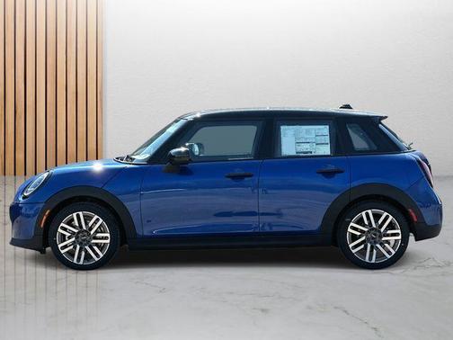 2026 MINI Hardtop Oxford Edition