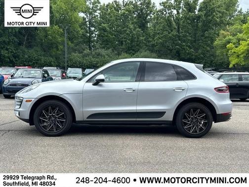 2018 Porsche Macan Base