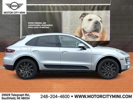 2018 Porsche Macan Base