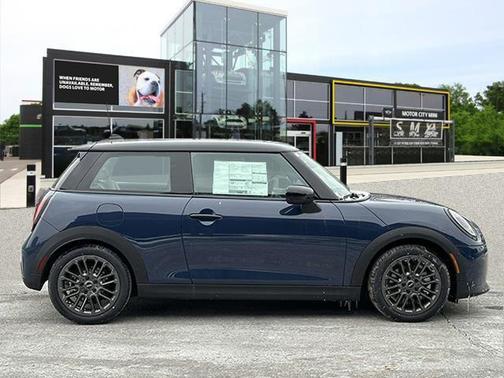 2025 MINI Hardtop Cooper
