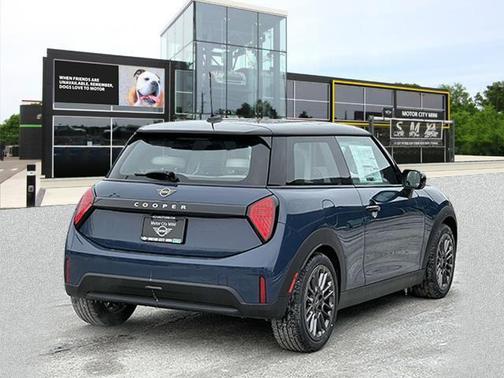 2025 MINI Hardtop Cooper
