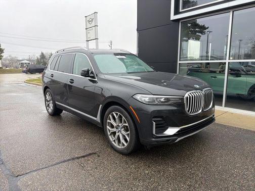 2022 BMW X7 xDrive40i