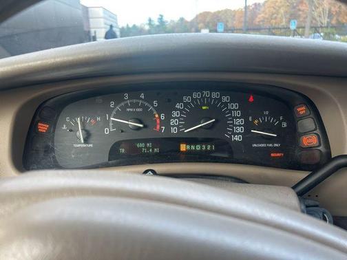 2000 Buick Park Avenue Base