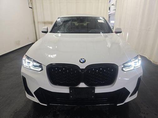Alpine White 2024 BMW X4 xDrive30i