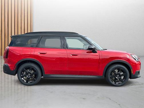 Chili Red II 2026 MINI Countryman Cooper S ALL4