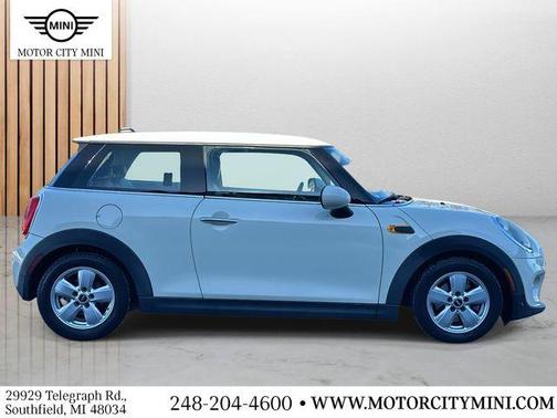 2016 MINI Hardtop Cooper