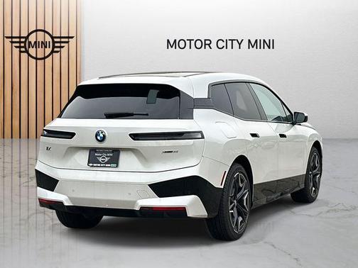 2024 BMW iX xDrive50