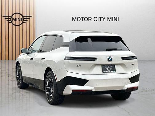 2024 BMW iX xDrive50