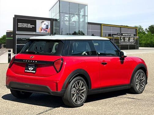 2025 MINI Hardtop Cooper