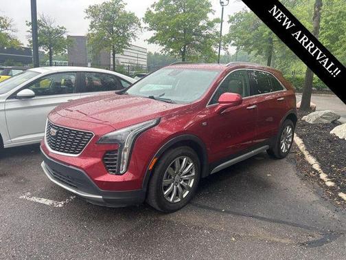 2020 Cadillac XT4 Premium Luxury