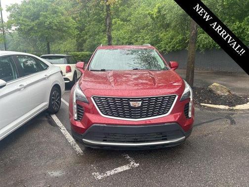 2020 Cadillac XT4 Premium Luxury