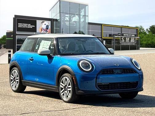2025 MINI Hardtop Cooper