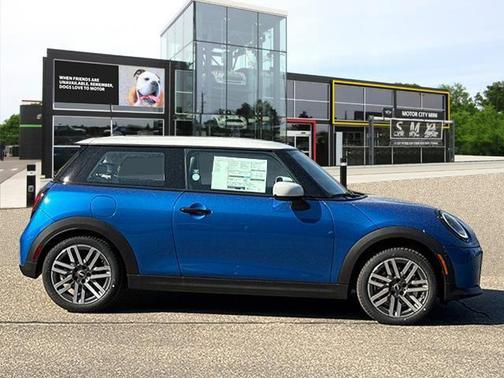 2025 MINI Hardtop Cooper