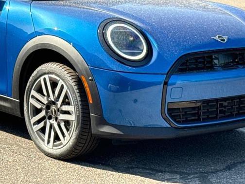 2025 MINI Hardtop Cooper