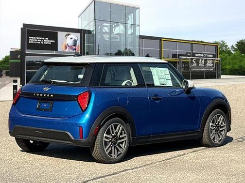 2025 MINI Hardtop Cooper