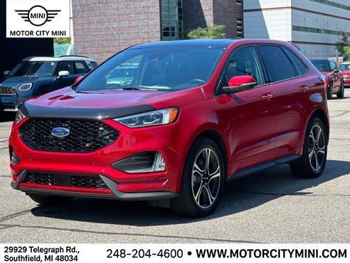 2022 Ford Edge ST