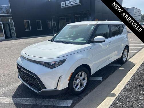 2023 Kia Soul LX