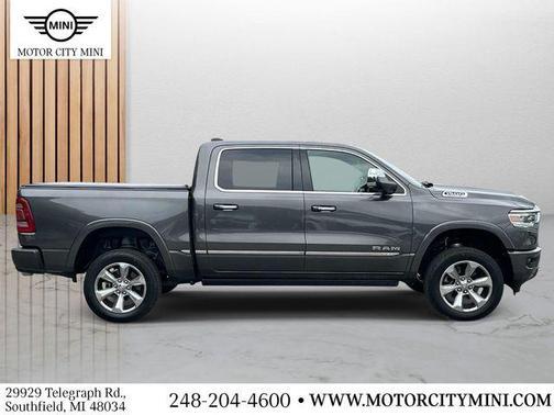 Granite Crystal Metallic Clearcoat 2022 RAM 1500 Limited