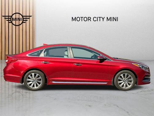 2015 Hyundai SONATA Sport