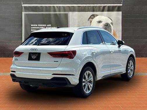 2024 Audi Q3 Premium 45 TFSI S line quattro Tiptronic