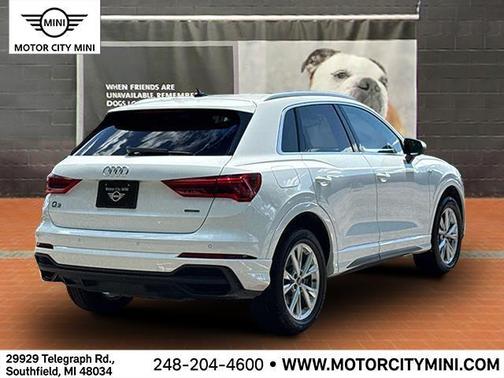 2024 Audi Q3 Premium 45 TFSI S line quattro Tiptronic