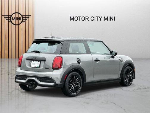 2023 MINI Hardtop Cooper S