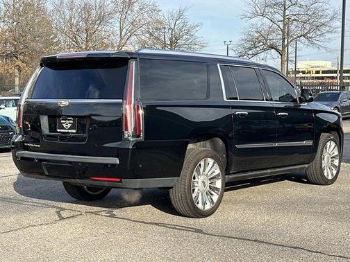 2018 Cadillac Escalade ESV Platinum
