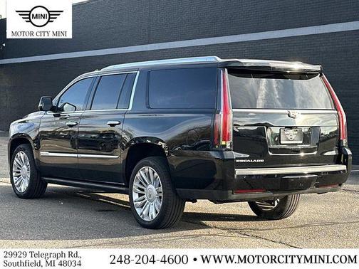 2018 Cadillac Escalade ESV Platinum