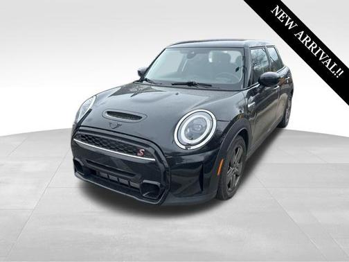 2023 MINI Hardtop Cooper S