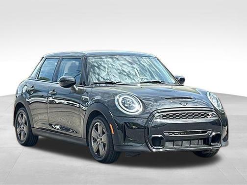 2023 MINI Hardtop Cooper S