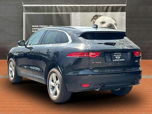 2019 Jaguar F-PACE 25t Premium