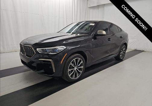 2022 BMW X6 M50i