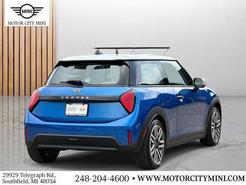 2025 MINI Hardtop Cooper