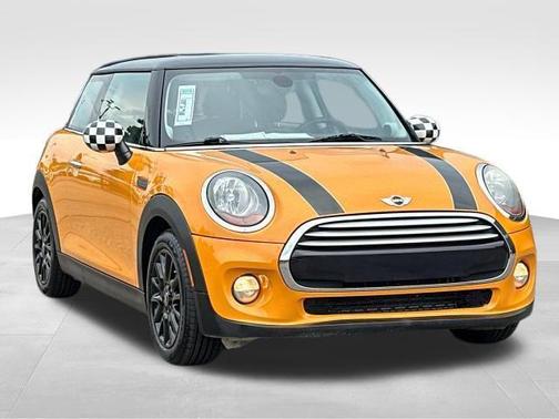 2015 MINI Hardtop Cooper