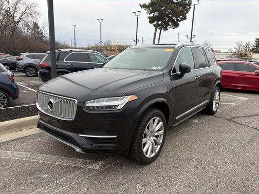 2018 Volvo XC90 Hybrid T8 Inscription