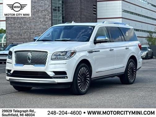 2018 Lincoln Navigator Black Label